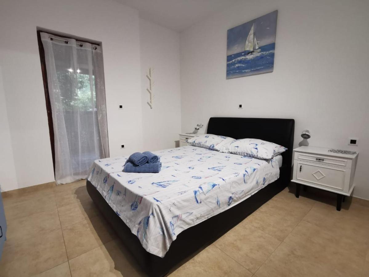 Apartments K&D Пула Екстер'єр фото